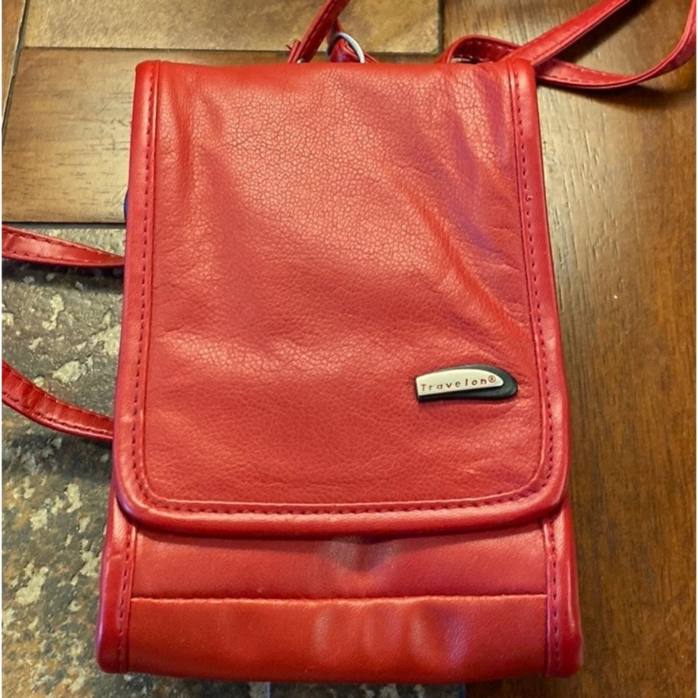Travelon Mini Thin AntiTheft Red Crossbody EUC